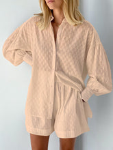 Traje de camisa y pantalones cortos Kimber